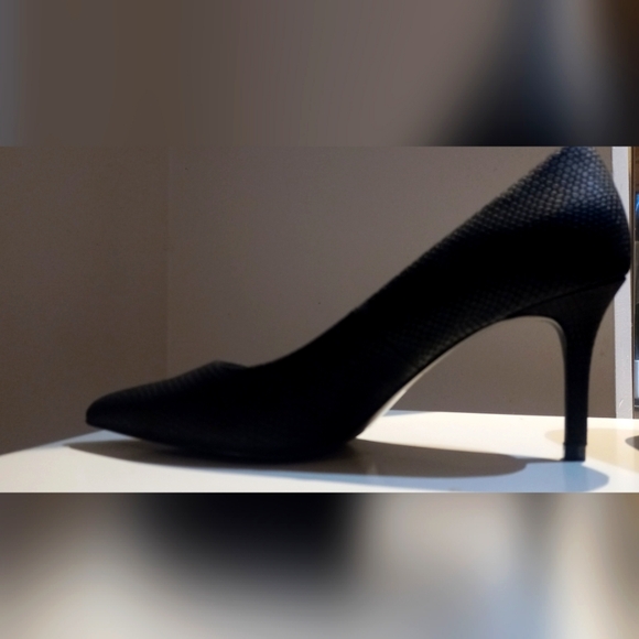 Call It Spring Black Heels - Picture 1 of 4